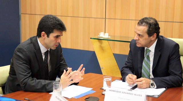 2016-06-08-MinistroIntegração